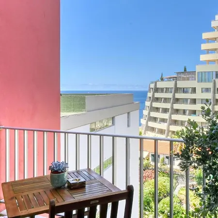 Blue Wave, A In Madeira Funchal (Madeira)