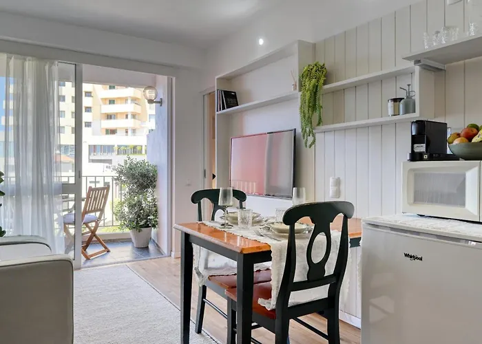 Apartment Blue Wave, A In Madeira *